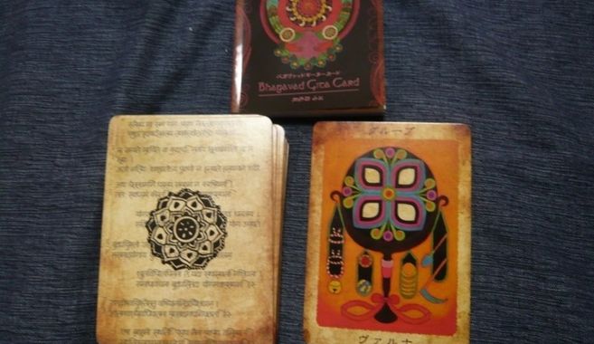 オラクルカードを手に入れよう