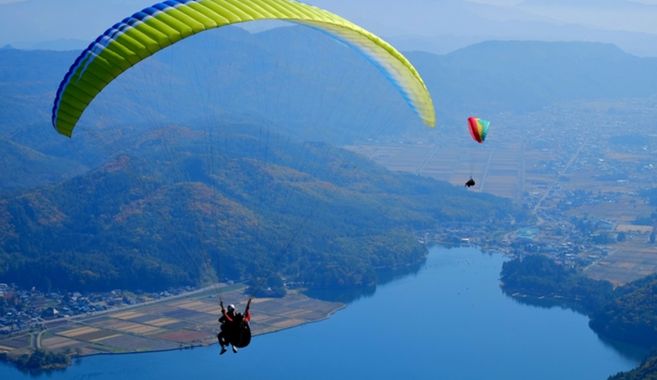 パラグライダー