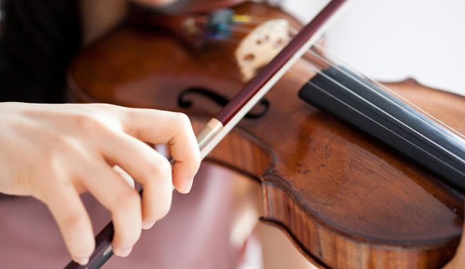 バイオリン演奏