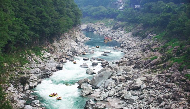 ラフティングを楽しもう!