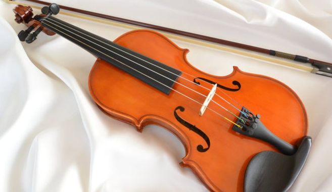 バイオリン