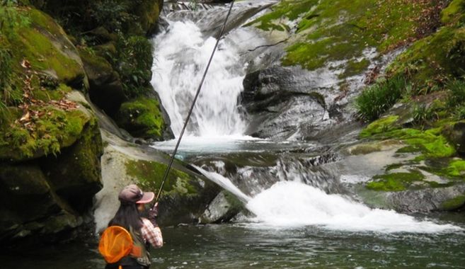 川釣り