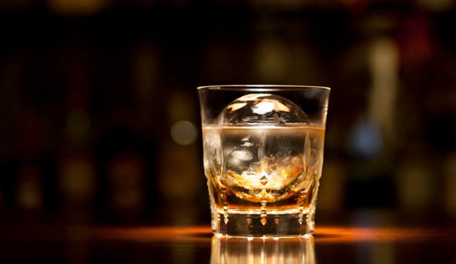 ウイスキーのロック