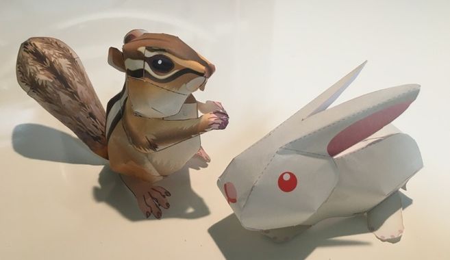 リスとウサギのペーパークラフト