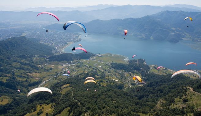 ハングライダーとは違うの？