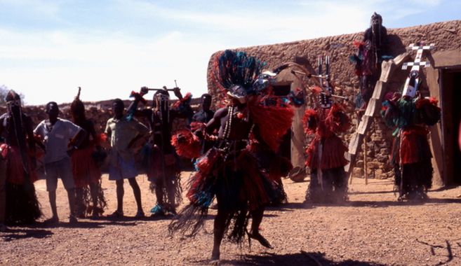 ドゴン族の仮面ダンス