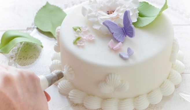 シュガークラフトでデコレーション