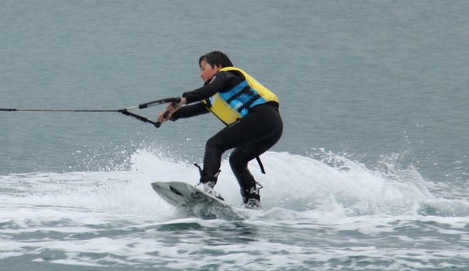 ウェイクボードをはじめよう
