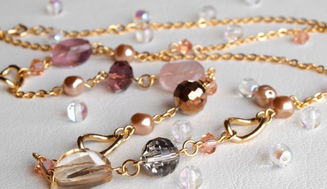 ビーズアクセサリーの詳細