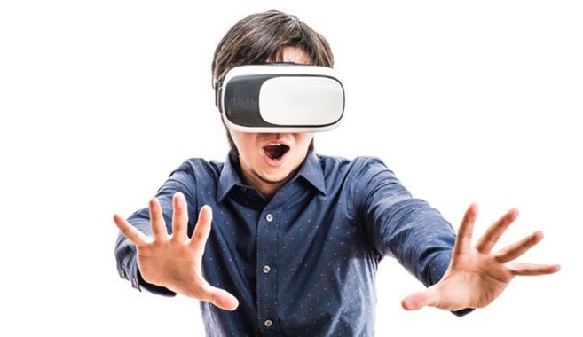 VR（バーチャルリアリティ）