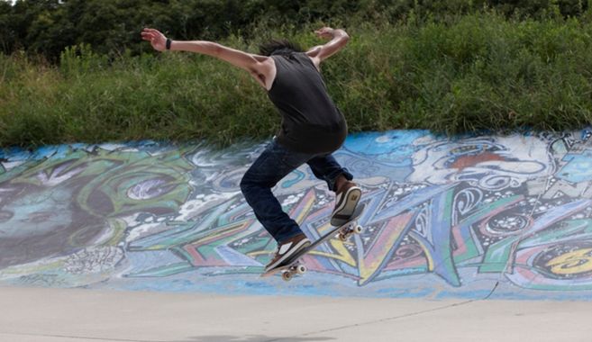 スケートボード・オーリー