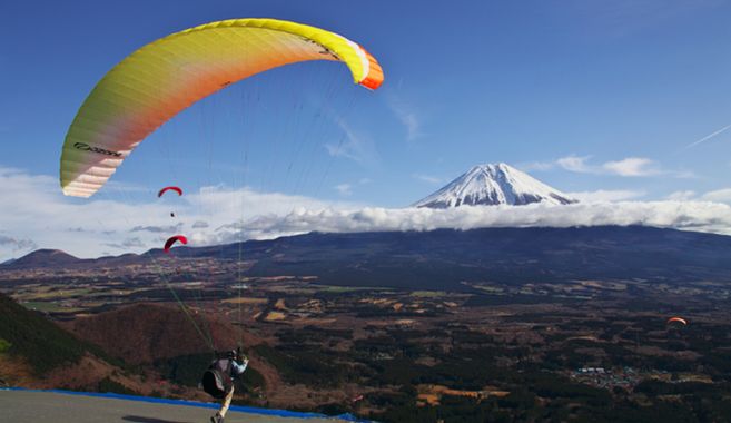 パラグライダーの魅力