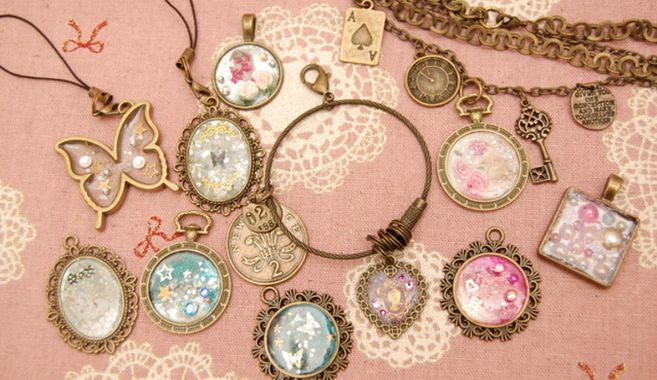 レジンアクセサリー