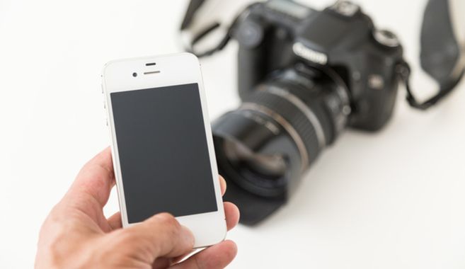 一眼レフカメラとスマートフォンカメラ