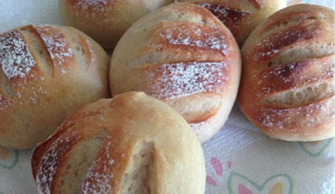 そうだパンを焼いてみよう