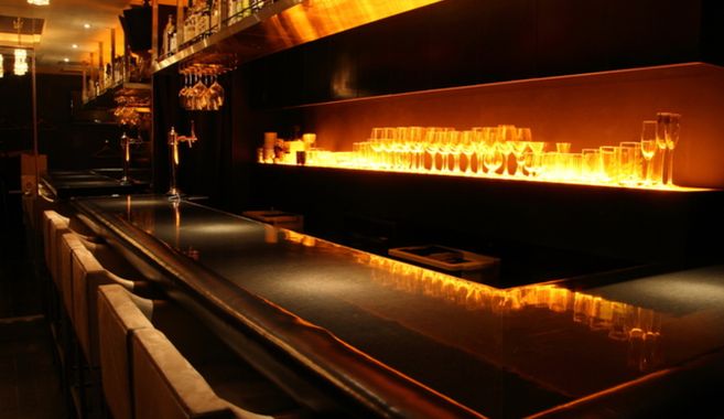 バーカウンター